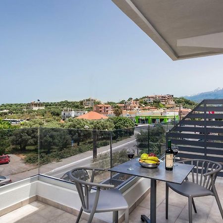 Aequor Luxury Rooms & Apartments Kato Daratso Exterior photo