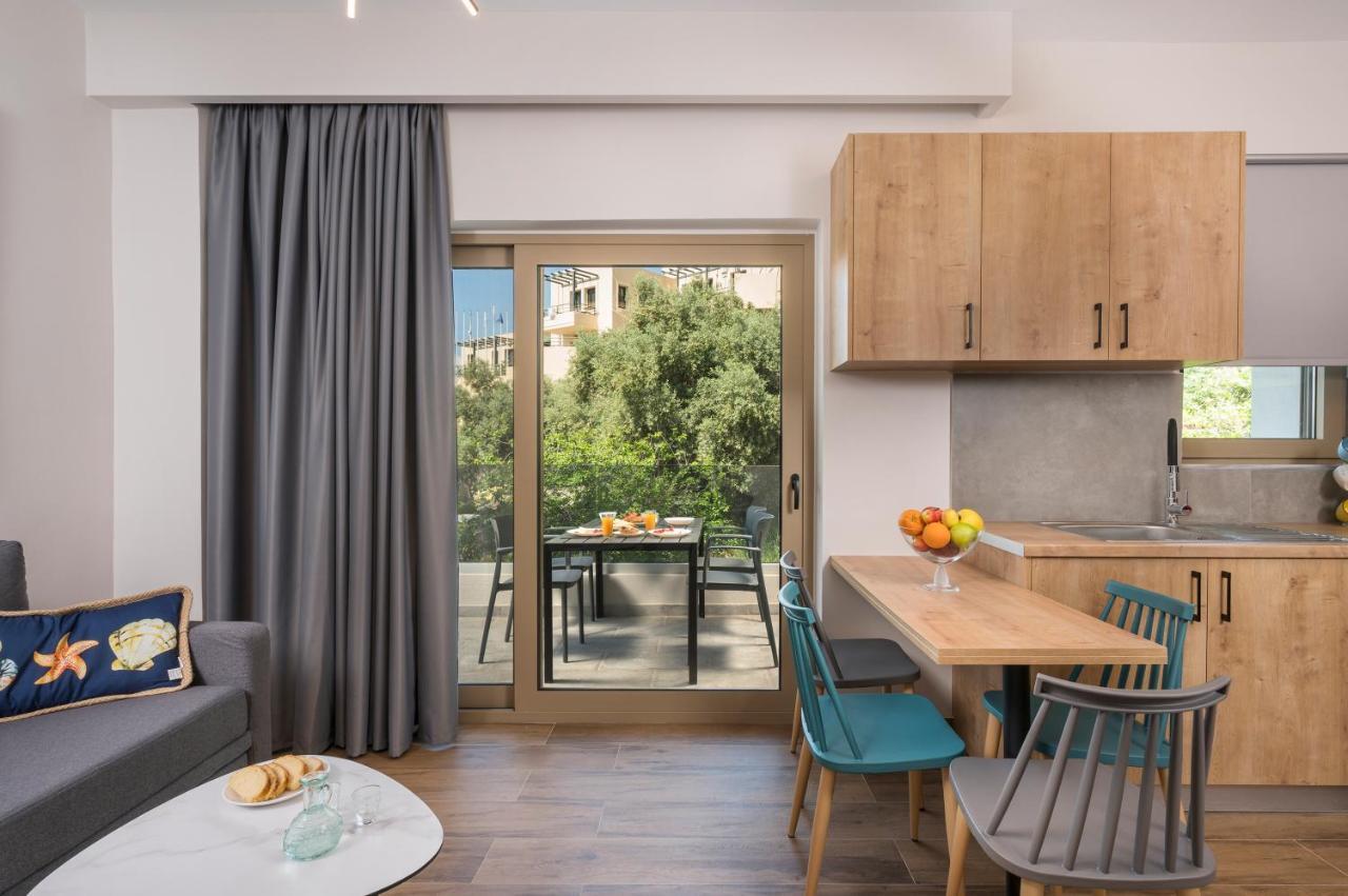 Aequor Luxury Rooms & Apartments Kato Daratso Exterior photo