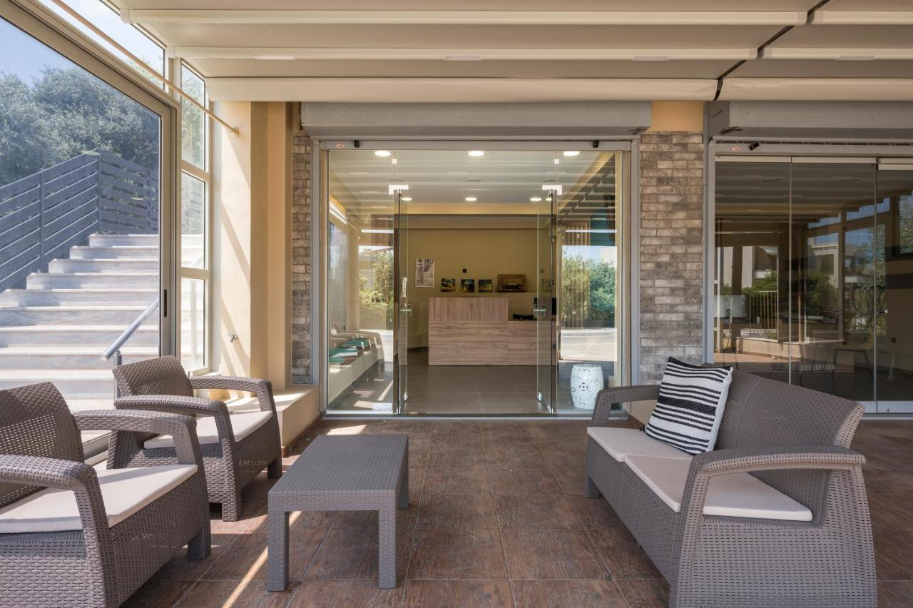 Aequor Luxury Rooms & Apartments Kato Daratso Exterior photo