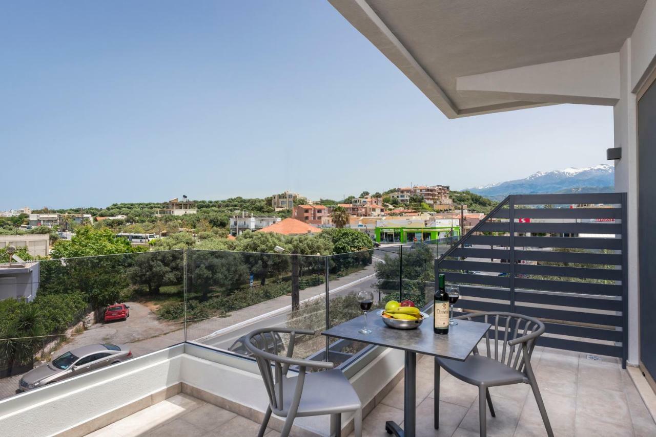 Aequor Luxury Rooms & Apartments Kato Daratso Exterior photo