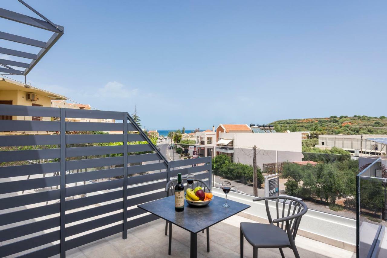 Aequor Luxury Rooms & Apartments Kato Daratso Exterior photo