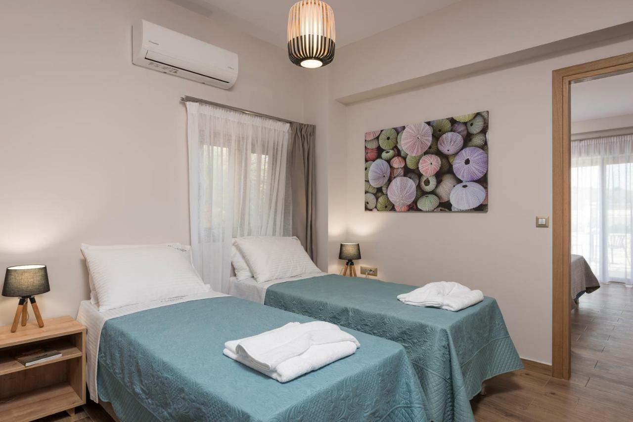 Aequor Luxury Rooms & Apartments Kato Daratso Exterior photo